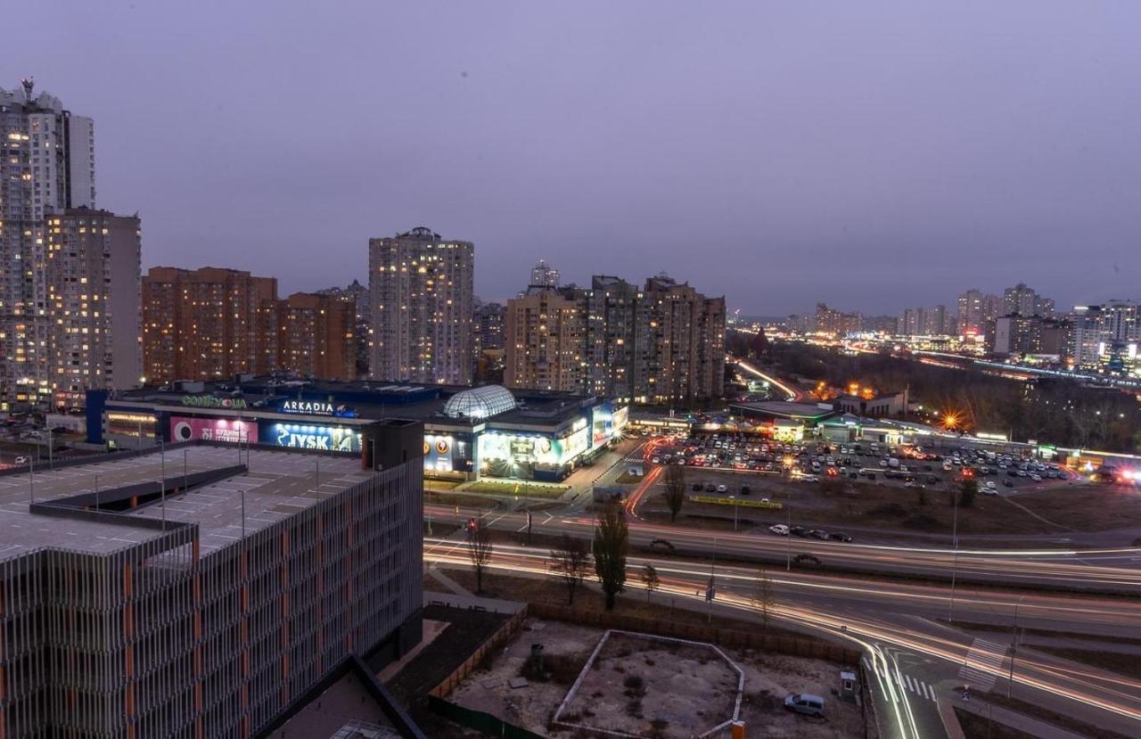 Новая Квартира С Авторским Ремонтом В Жк Seven Днепровская Набережная Kiev Esterno foto