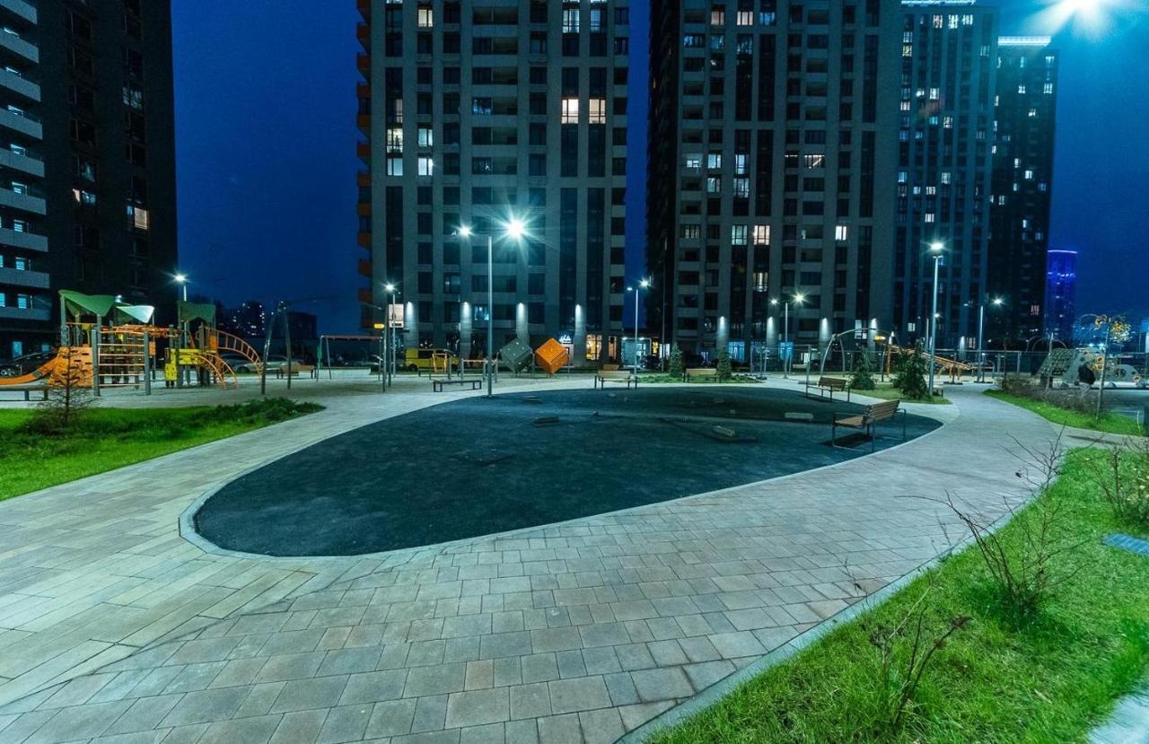 Новая Квартира С Авторским Ремонтом В Жк Seven Днепровская Набережная Kiev Esterno foto